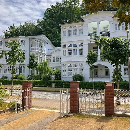 Villa 1 Eden Binz