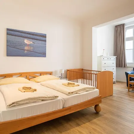 1 Eden Остзебад Бинц